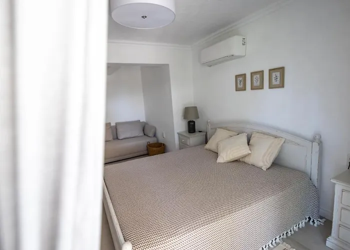 Isidora Pensionat 3*